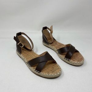 Journee Lyddia Size 7.5